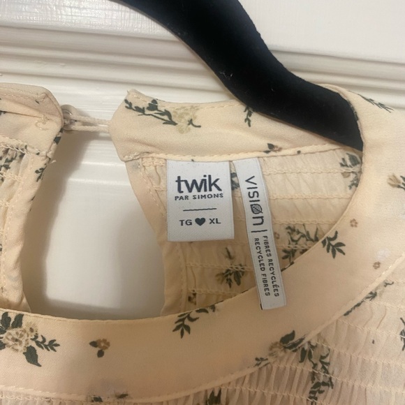 Twik Smocked Dress - Picture 3 of 5